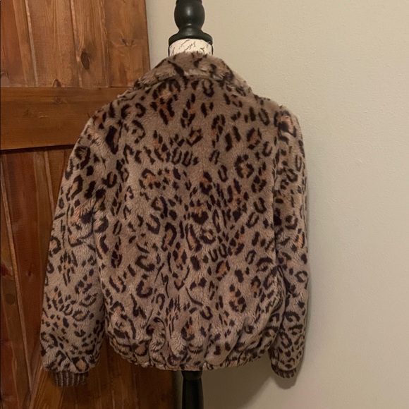 Vintage Leopard Print Faux Fur Jacket - Picture 4 of 6